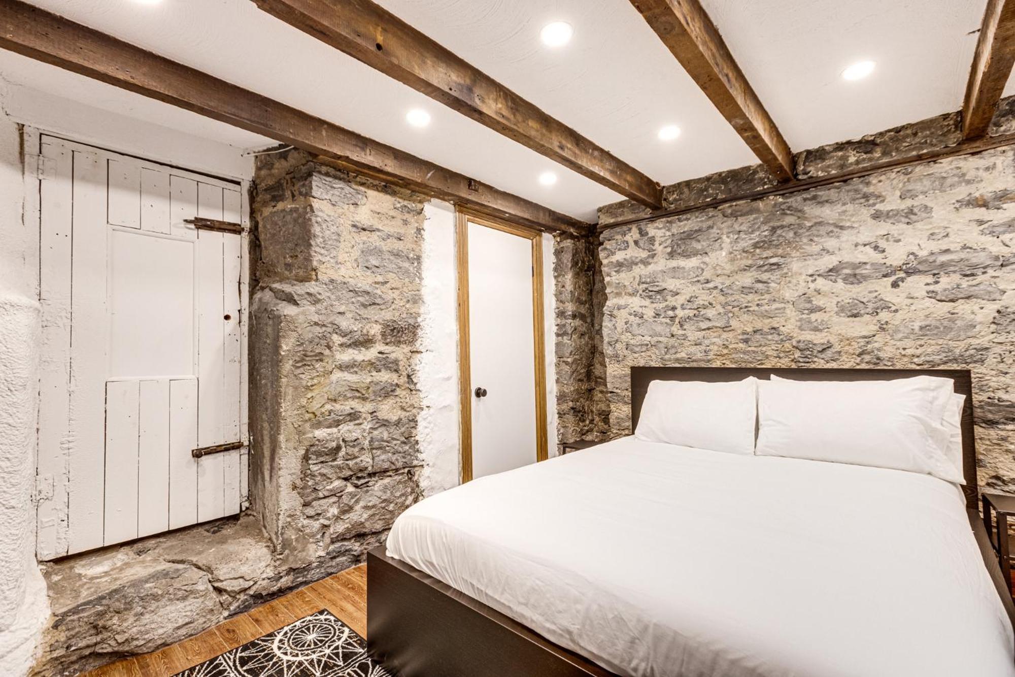 Apartement Saint Andre Montréal Exteriör bild